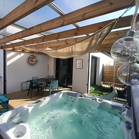 Apb Spa Locations Avec Jacuzzi Privatif Saint-Jean-de-Monts Exterior foto